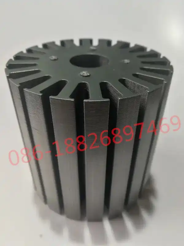 A motor hatékonyságának felfedezése, hogyan épül fel az állórész és a forgórész laminálása